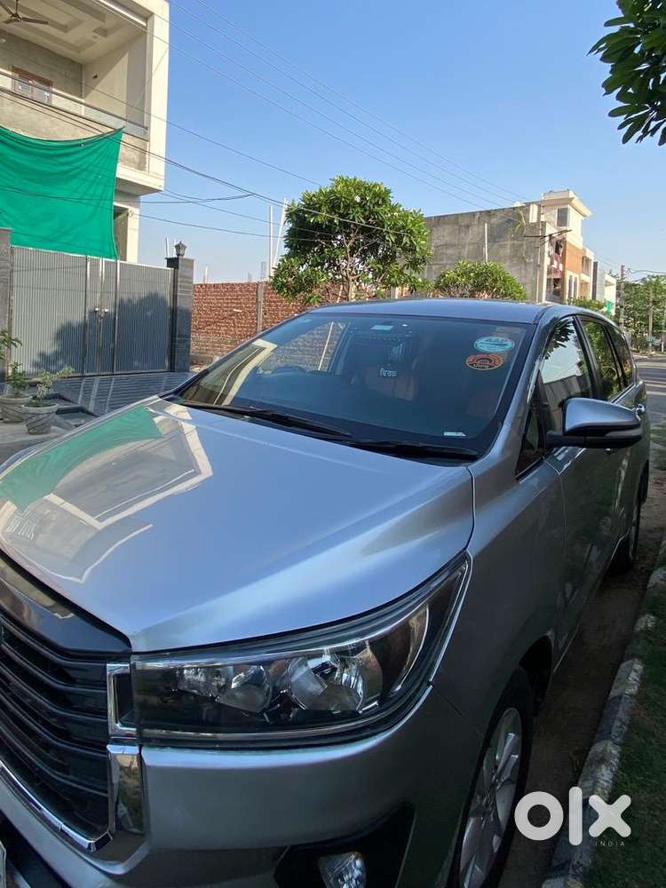 Toyota Innova Crysta 2017 Diesel Well Maintained
