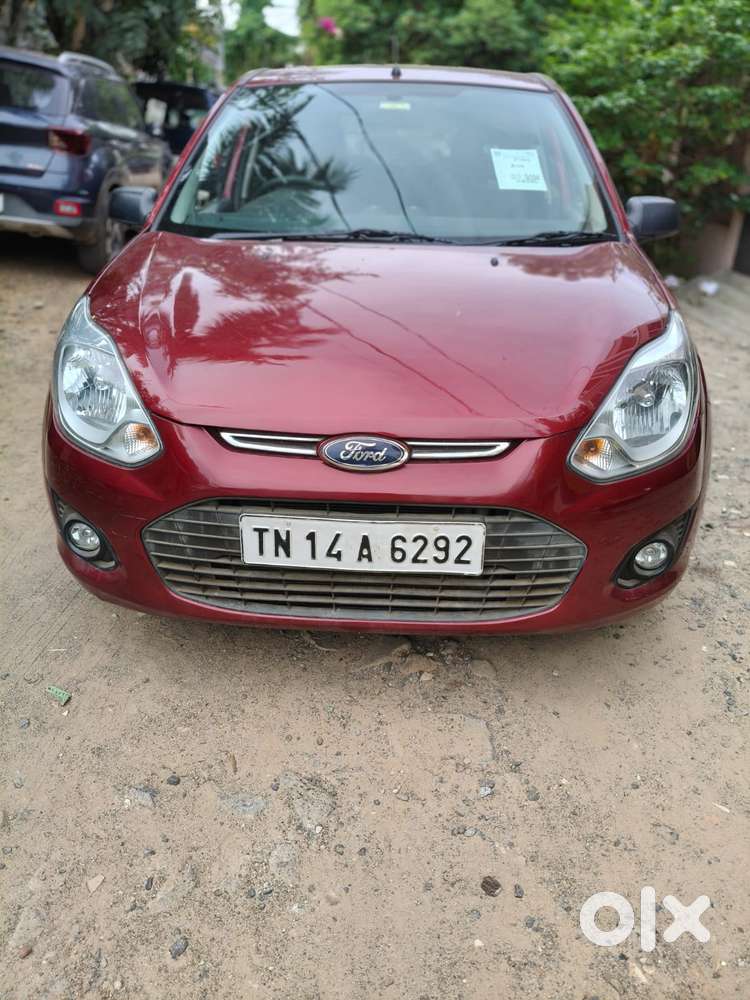 Ford Figo, 2014, Petrol