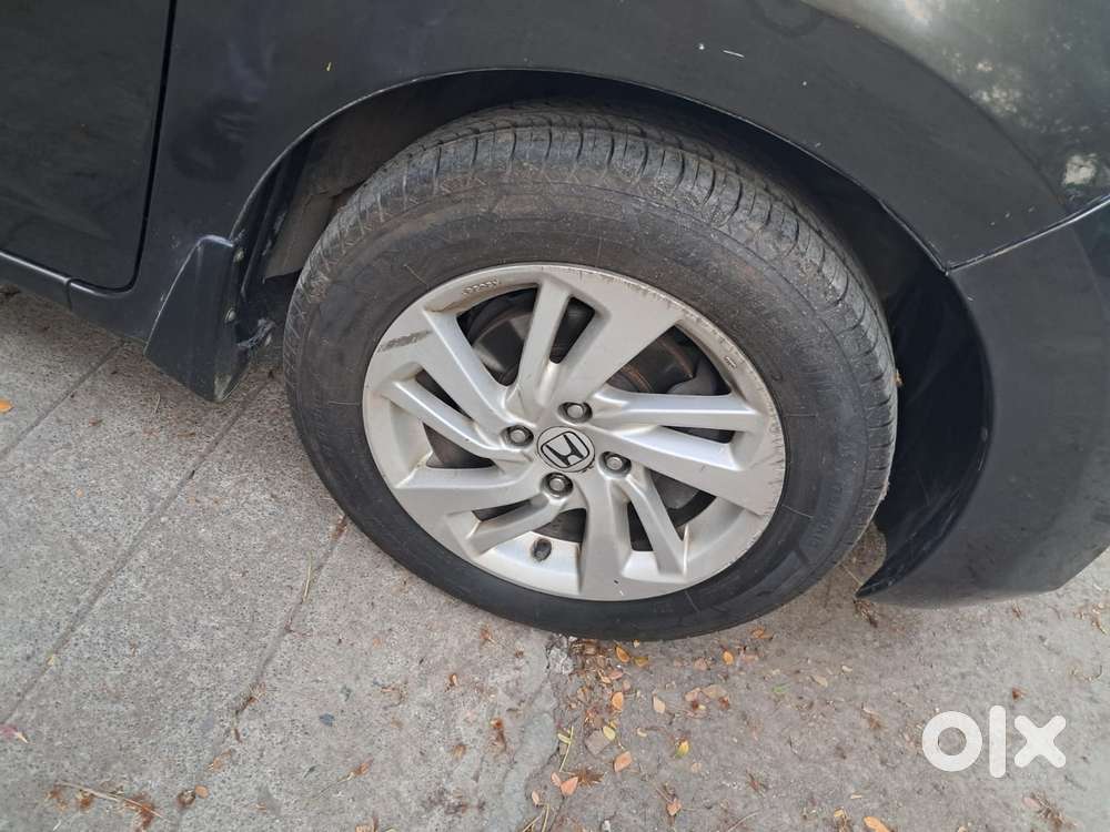 Honda Jazz V Automatic, 2016, Petrol