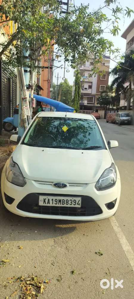 Ford Figo 2011 Petrol 70976 Km Driven