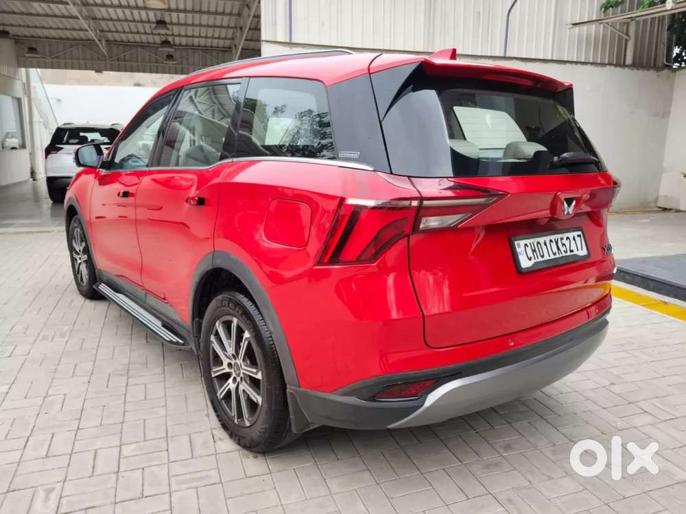 Mahindra Xuv700 2.2 Ax 7 Diesel At Luxury Pack Str Awd, 2022, Diesel
