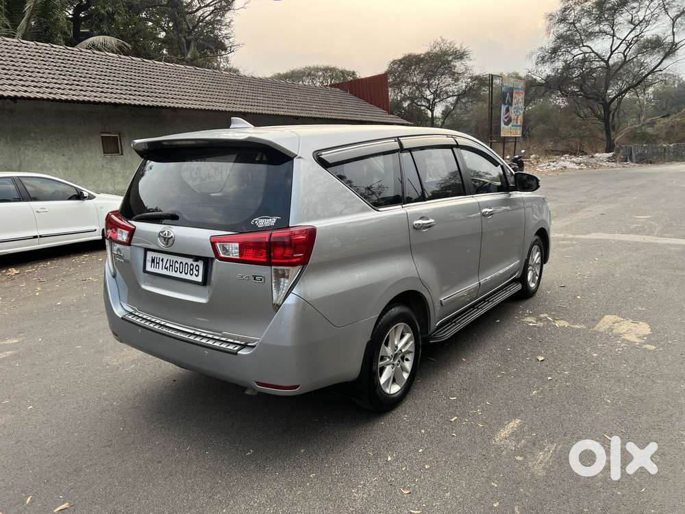 Toyota Innova Crysta