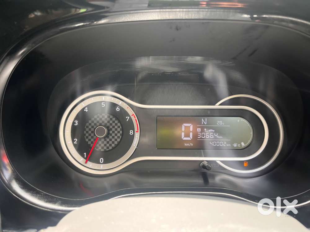 Hyundai Grand I10 Nios Amt Sportz, 2021, Petrol