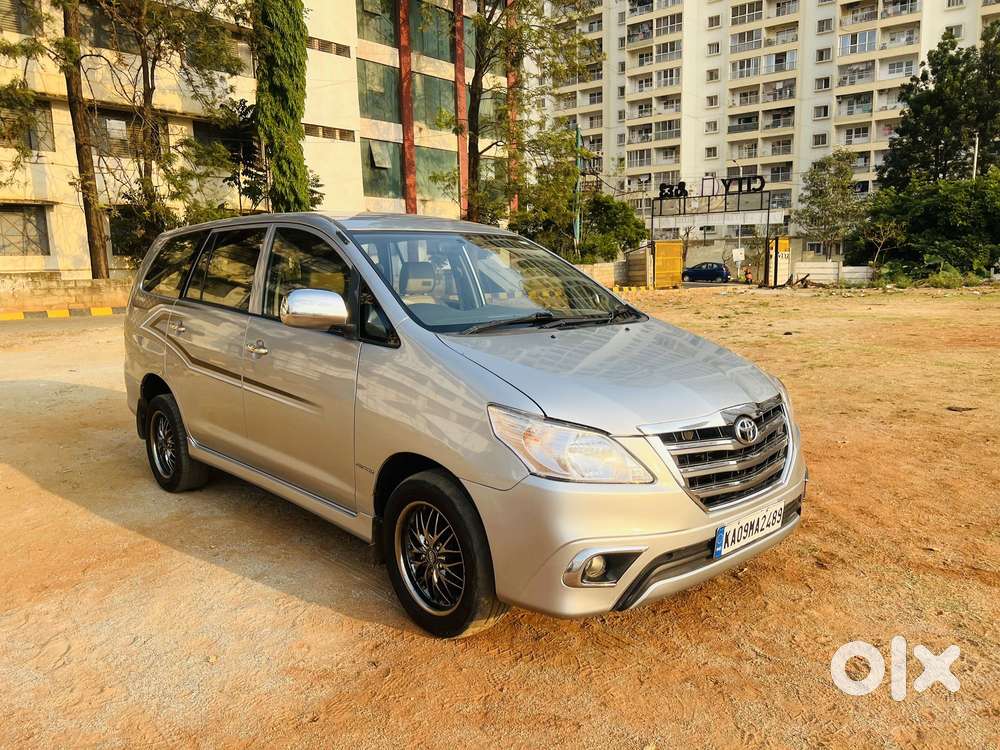 Toyota Innova 2.5 G (diesel) 7 Seater Bs Iv, 2012, Diesel