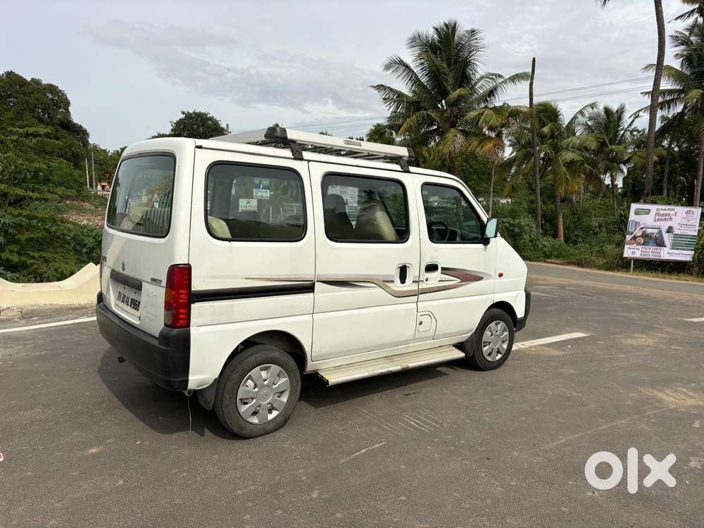 Maruti Suzuki Eeco 7 Seater Ac, 2011, Lpg