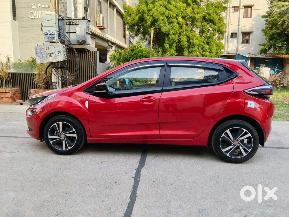 Tata Altroz Xz Plus (s) Icng, 2023, Petrol