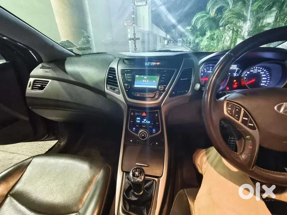 Hyundai Elantra 2015 Petrol Well Maintained