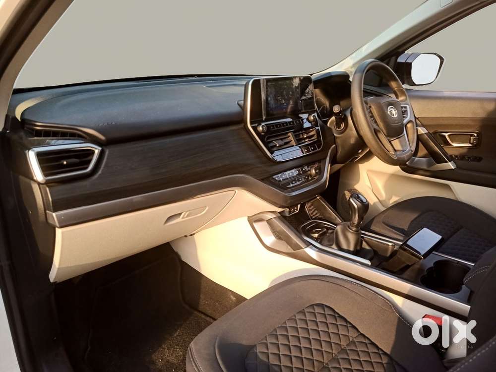 Tata Safari 2.0 Kryotec Xt Plus, 2023, Petrol