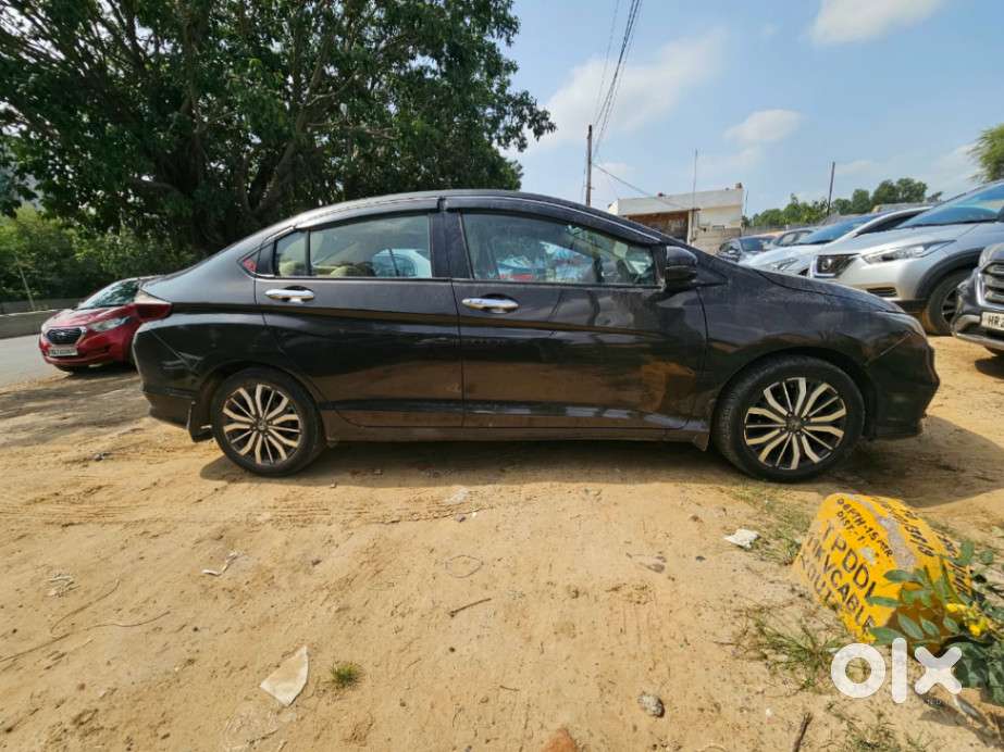 Honda City Vx Petrol Cvt, 2017, Cng & Hybrids