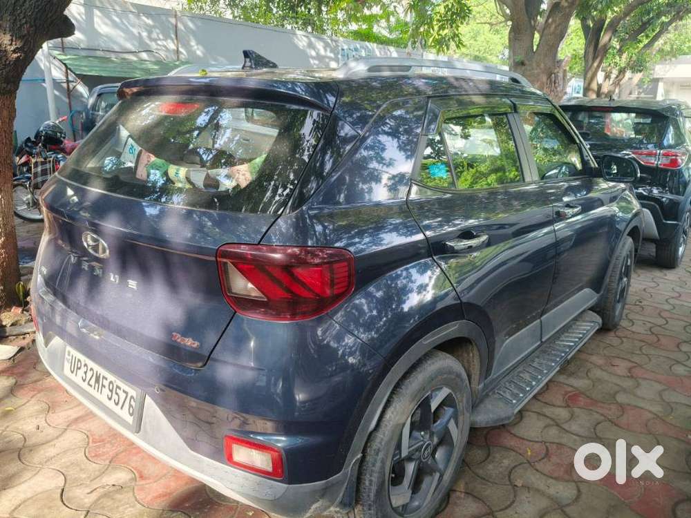 Hyundai Venue S Turbo, 2021, Petrol