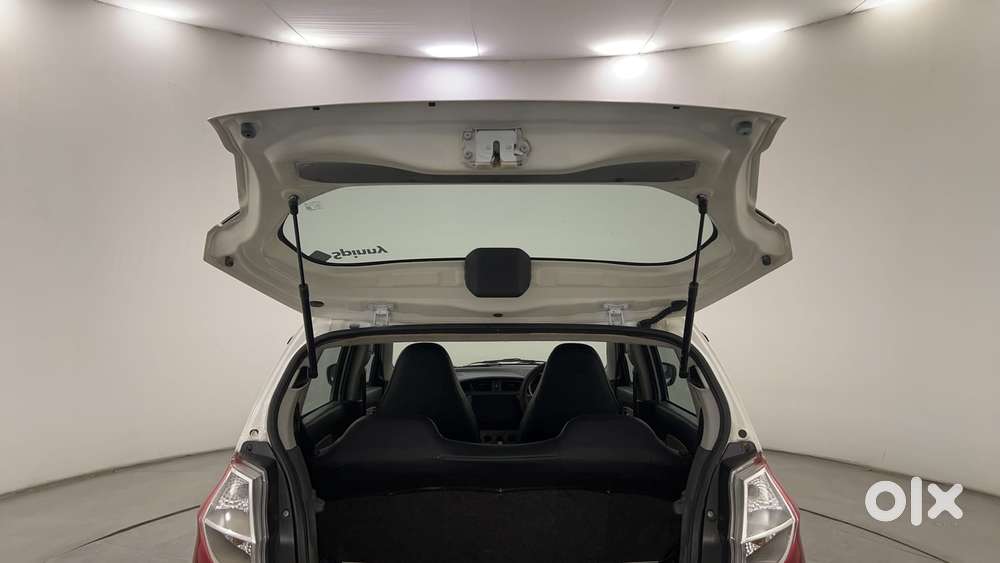 Maruti Suzuki Alto K10 1.0 Vxi Amt, 2015, Petrol