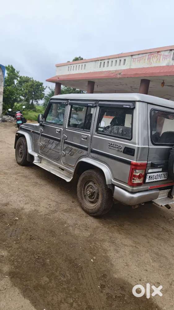 Mahindra Bolero Neo 2009