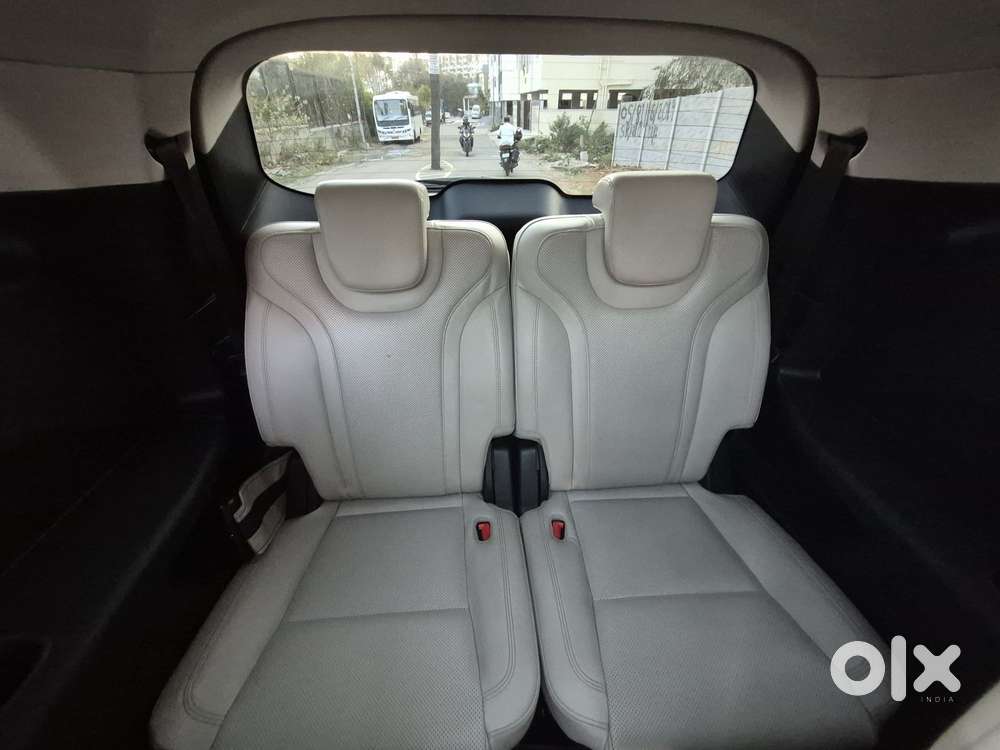 Mahindra Xuv700 Ax7l 6 Str At, 2024, Diesel