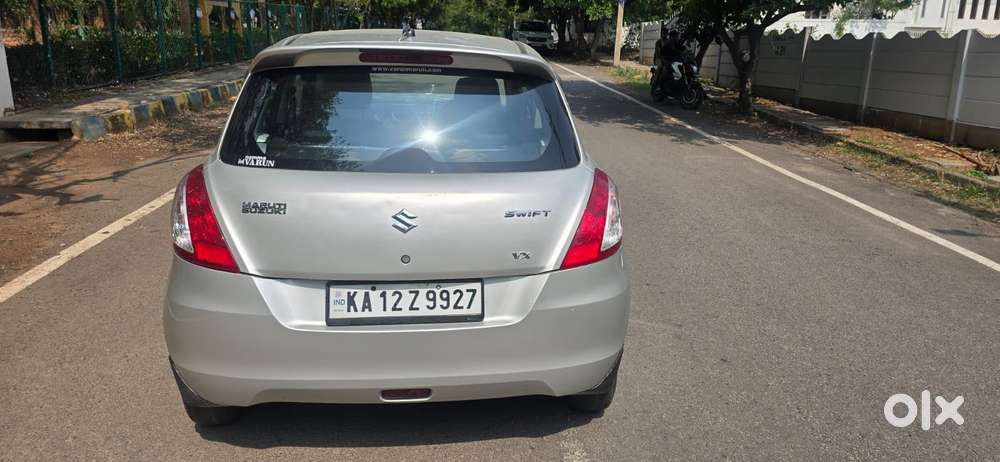 Maruti Suzuki Swift Vxi Optional, 2017, Petrol