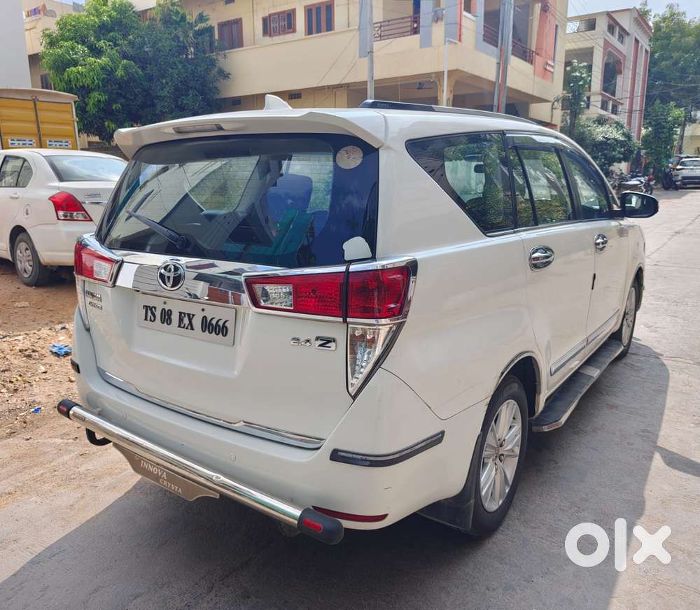 Toyota Innova Crysta 2.4 Z 7 Str, 2016, Diesel