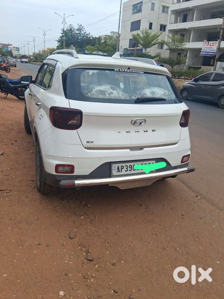 Hyundai Venue Diesel 2019 Topend