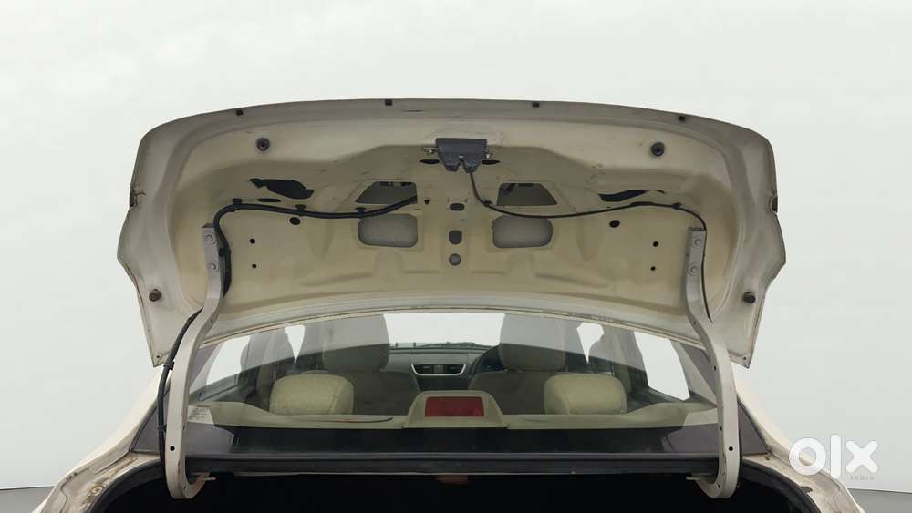 Maruti Suzuki Swift Dzire Vdi (o), 2016, Diesel