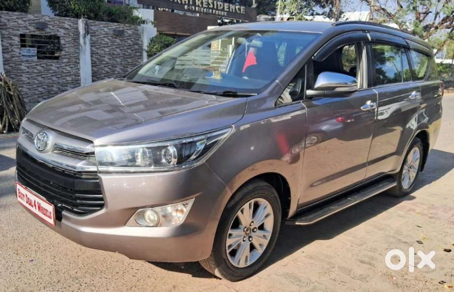 Toyota Innova Crysta 2.4 Z 7 Str, 2016, Diesel