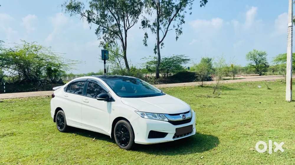 Honda City Petrol Manual 2nd Owner 2014