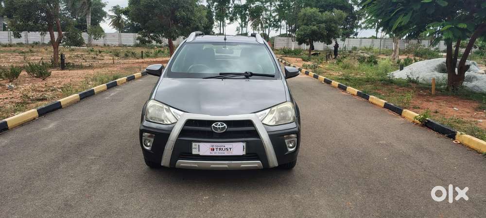 Toyota Etios Cross 1.2l G, 2014, Petrol