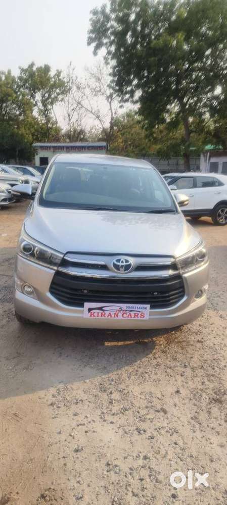 Toyota Innova Crysta 2.4 V 8 Str, 2017, Diesel