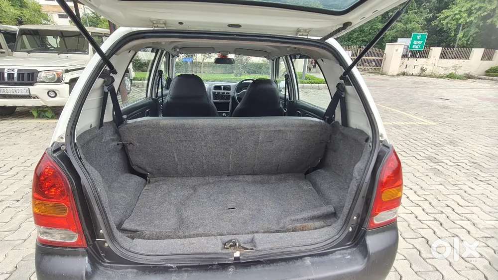 Maruti Suzuki Alto 2010 Petrol Well Maintained,