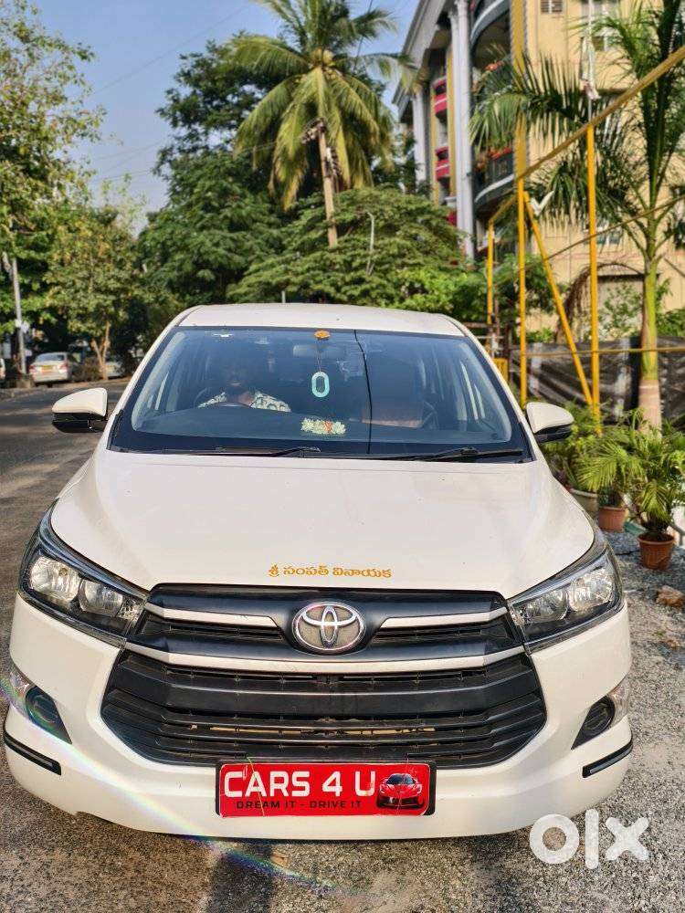 Toyota Innova Crysta 2.4 G Mt 8s, 2018, Diesel