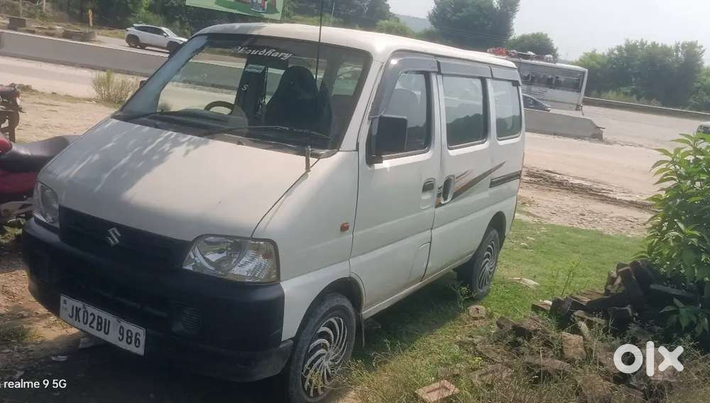 Maruti Suzuki Eeco 2017 Petrol 820000 Km Driven Good