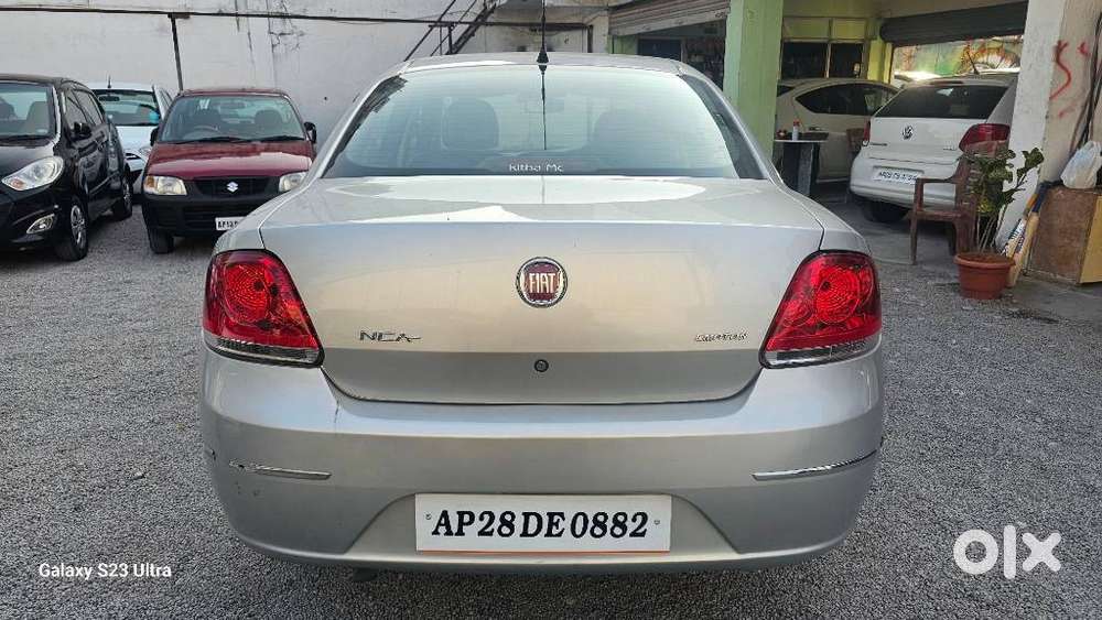 Fiat Linea 2007-2013 Emotion (diesel), 2010, Diesel