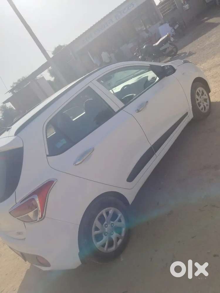 Hyundai Grand I10 2020 Petrol 47000 Km Driven