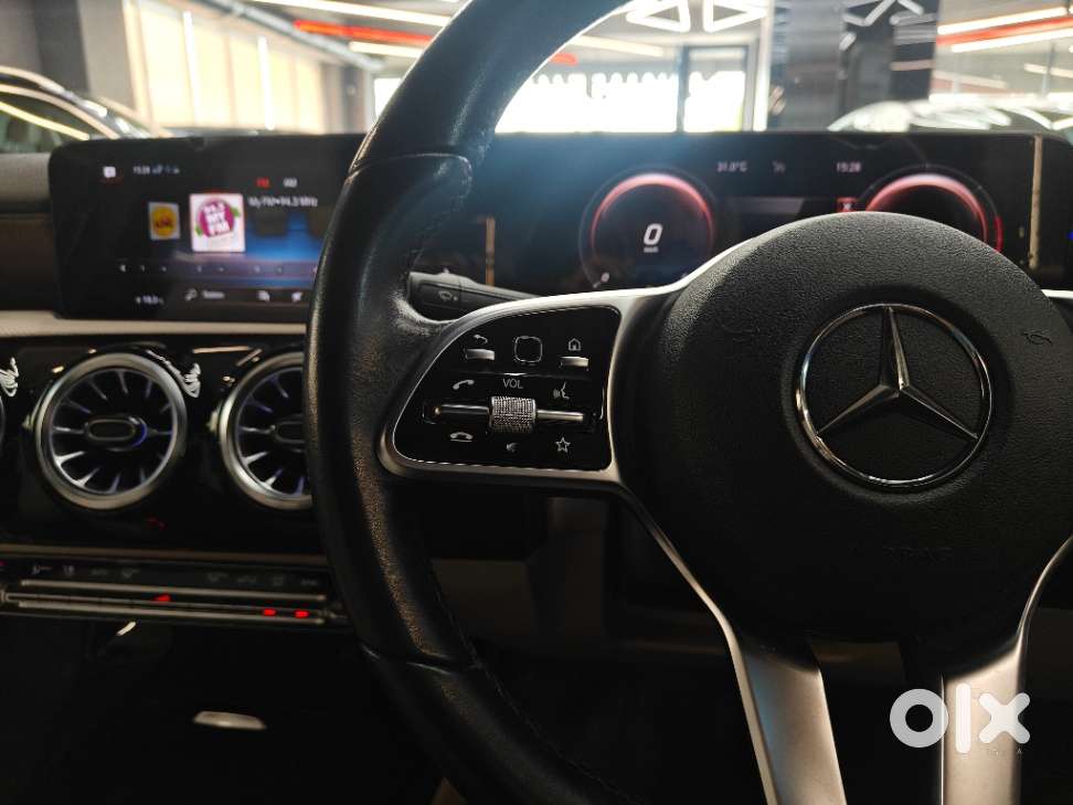 Mercedes-benz A-class Limousine 200d, 2022, Petrol