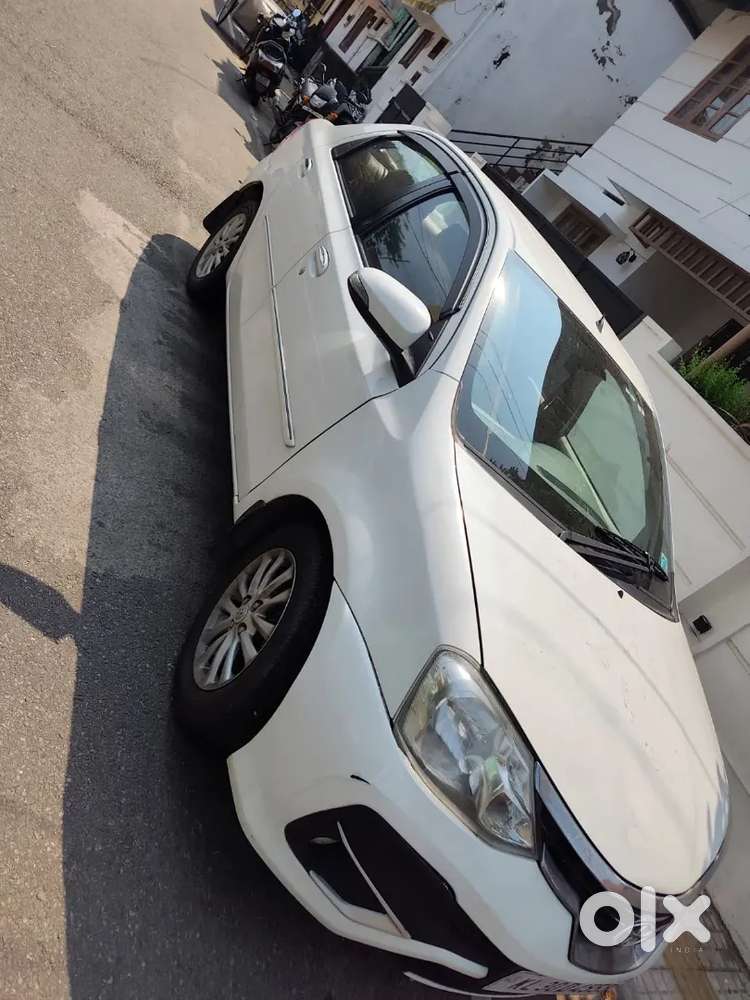 Cng Toyota Etios 1.5 Std 2014
