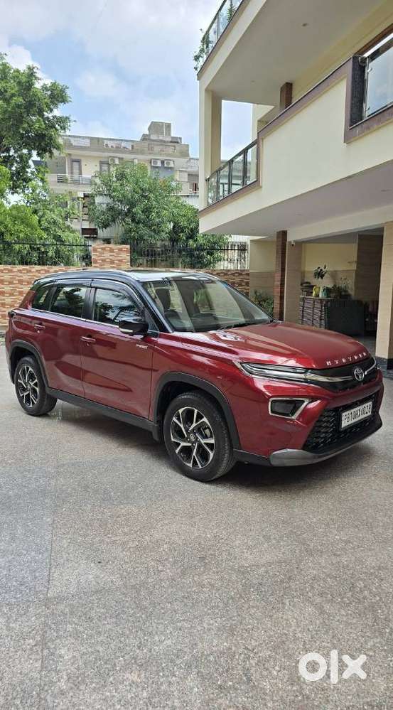 Toyota Urban Cruiser Hyryder 1.5 V Hybrid, 2022, Petrol