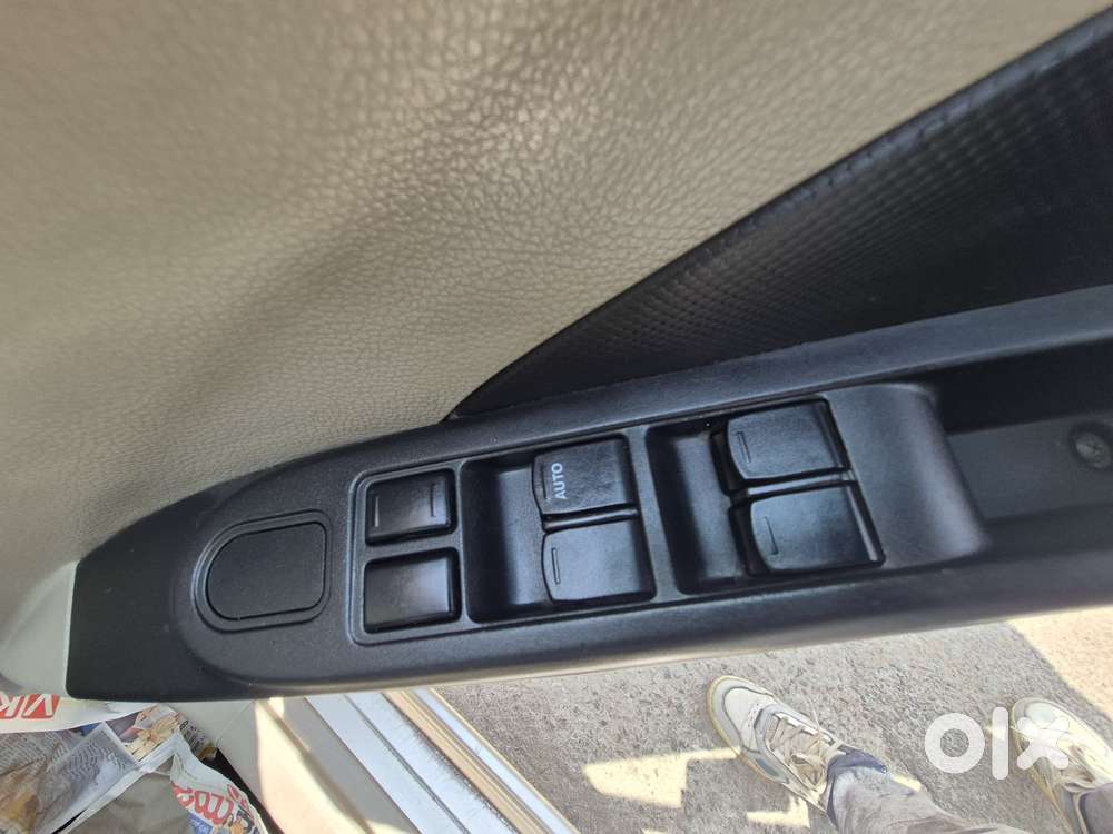 Maruti Suzuki Celerio 1.0 Vxi Ags, 2015, Petrol