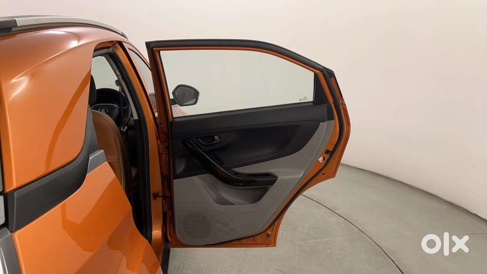 Tata Nexon 1.5 Revotorq Xma Amt (s), 2019, Diesel