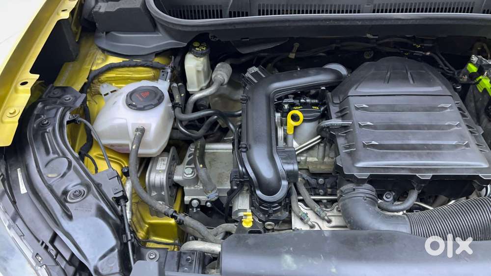 Volkswagen Taigun Topline 1.0 Tsi At (electric Seats), 2022, Petrol