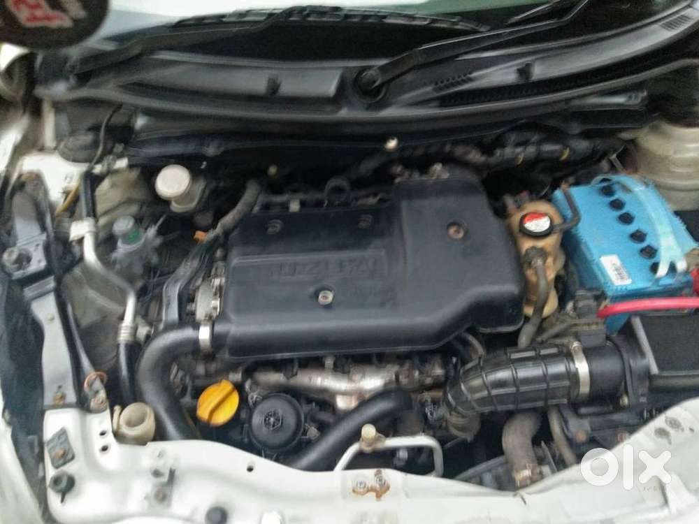 Maruti Suzuki Swift 2013 Diesel Well Maintained