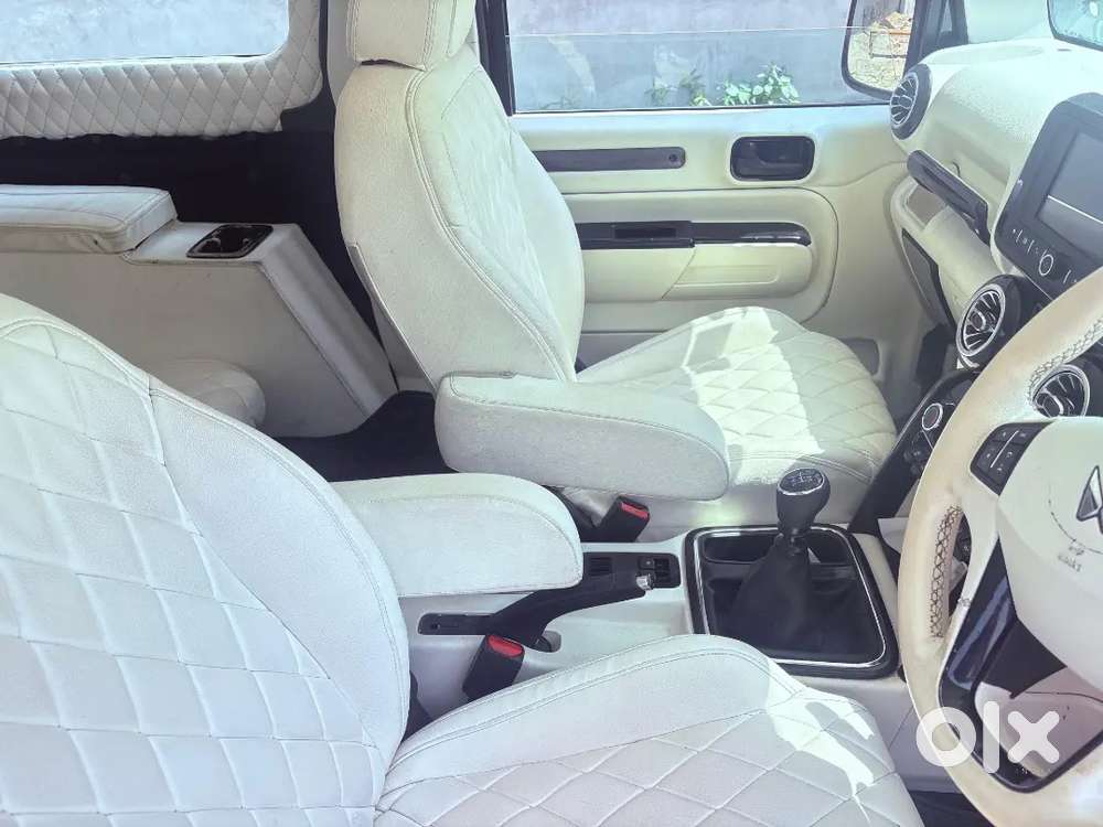 Thar 2024 4×2 Modified Rolls Royce Style Light Luxury White Interior