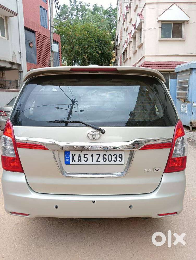 Toyota Innova 2.5 VX 8 STR BS-III, 2009, Diesel
