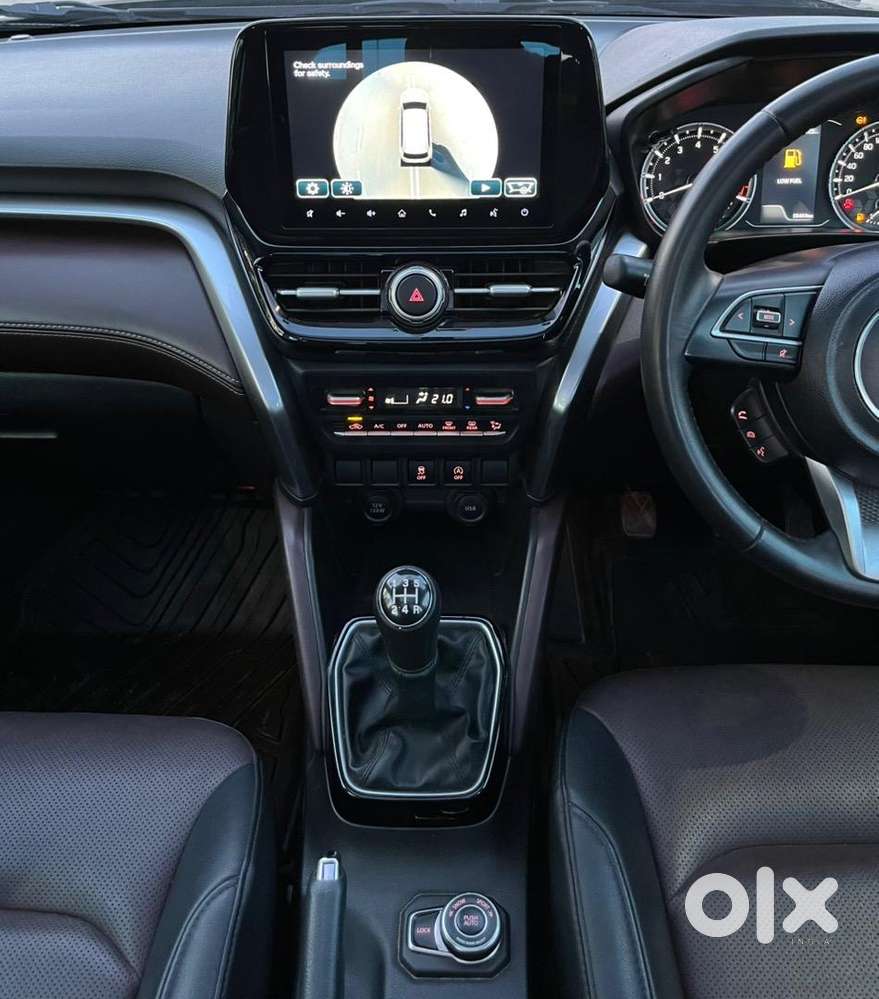 Maruti Suzuki Grand Vitara 2023 Petrol 50000 Km Driven