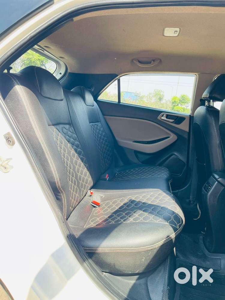 Hyundai I20 Diesel Sportz, 2015, Diesel