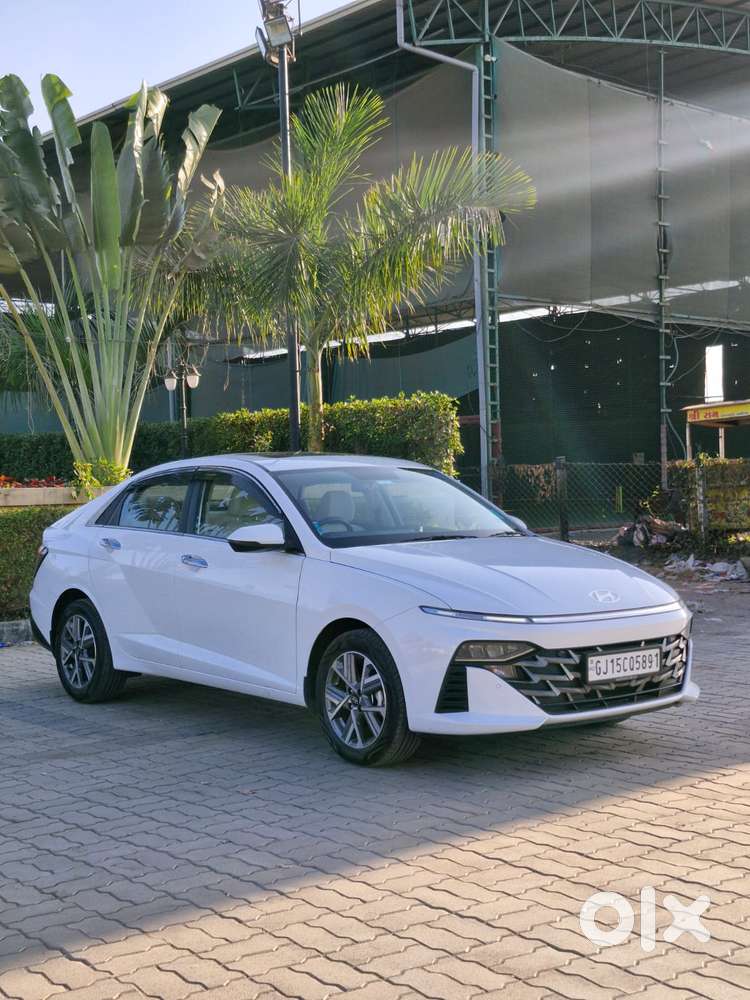 Hyundai Verna 1.5 Sx Vtvt, 2025, Petrol