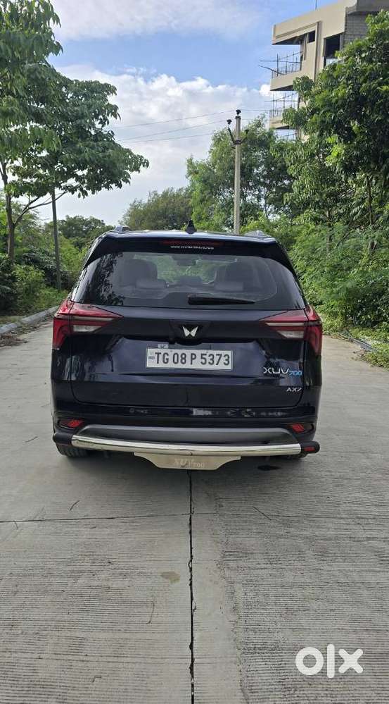 Mahindra Xuv700 2.0 Ax 7 Petrol Mt Str, 2024, Petrol