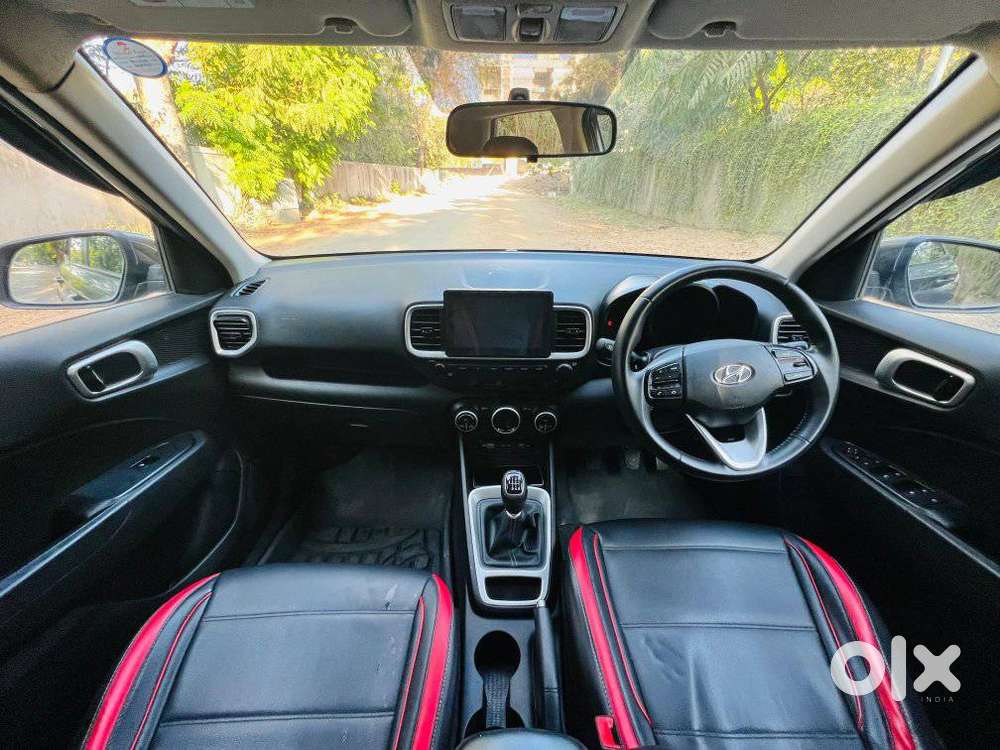 Hyundai Venue Sx Mt, 2022, Diesel