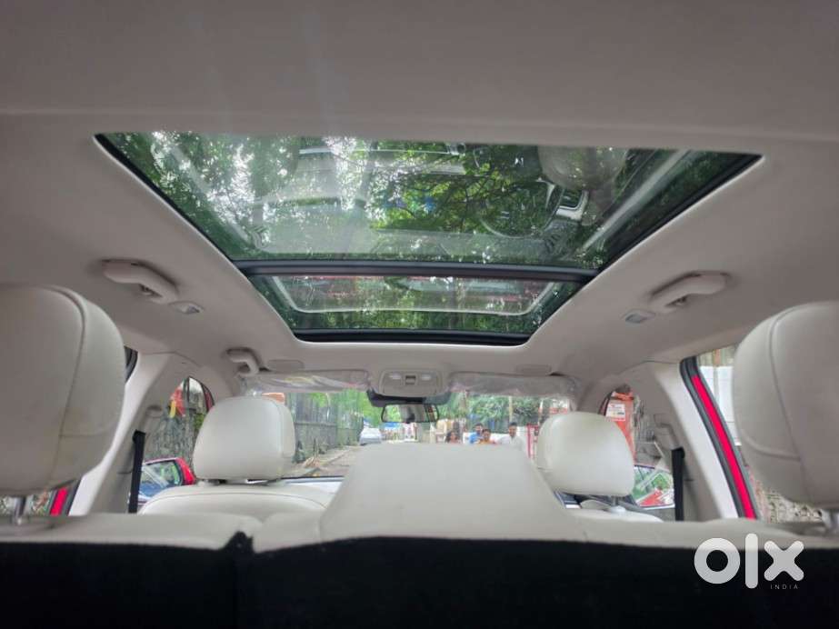 Mahindra Xuv700 2.0 Ax 7 Petrol At Luxury Pack Str, 2023, Petrol