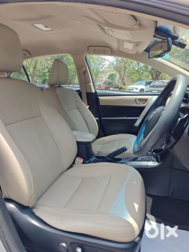 Toyota Corolla Altis Vl At, 2016, Petrol