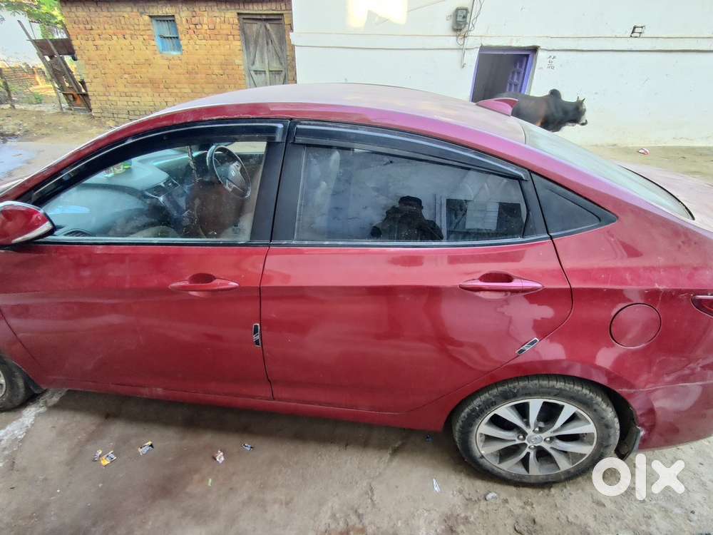 2nd Owner Hyundai Petrol 2017
