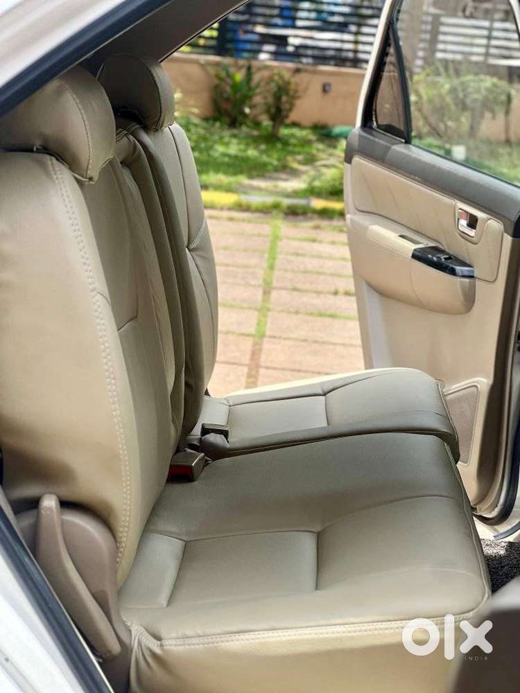 Toyota Fortuner 3.0 4x4 Manual, 2012, Diesel