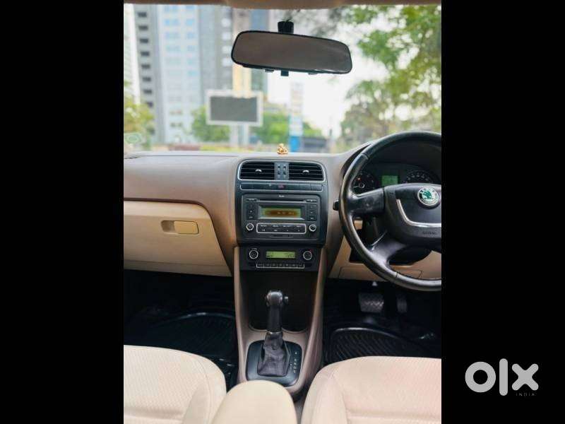 Skoda Rapid 2013-2016 1.6 Mpi At Elegance, 2013, Petrol