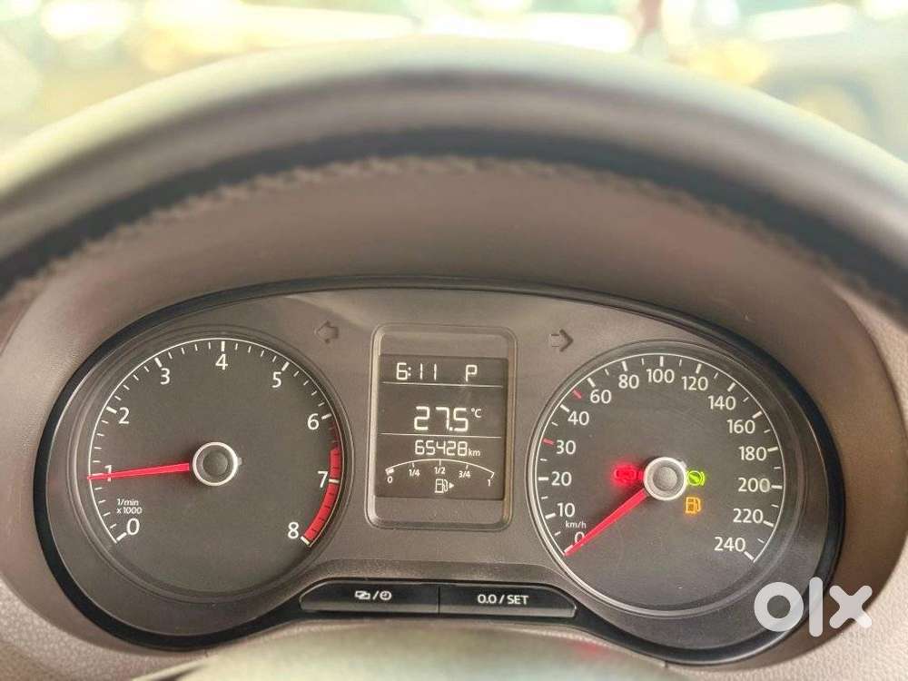 Volkswagen Vento 1.2l Tsi Highline Plus At Petrol, 2017, Petrol